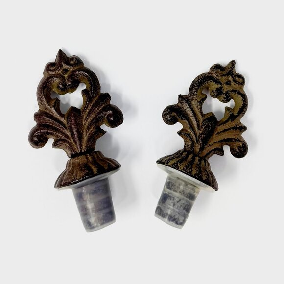 GG Collection Acanthus Wine Bottle Stoppers
